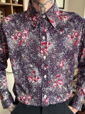 Vintage 60s 70s Plum Purple Abstract Floral AOP Button Down Blouse ~ Size Medium